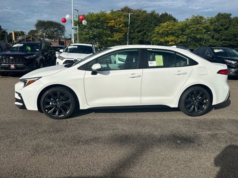 New 2026 Toyota Corolla SE image 3