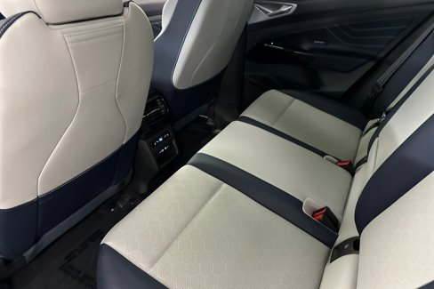 New 2025 Volkswagen ID.4 Pro S Plus image 11