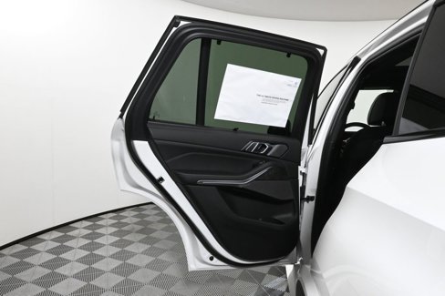 New 2026 BMW X5 xDrive40i w/ M Sport Package image 32