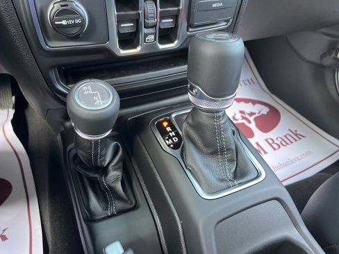 New 2025 Jeep Wrangler Sahara image 23