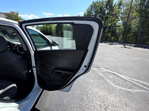 Used 2020 Chevrolet Sonic LT image 35
