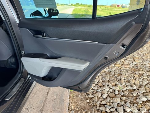 Used 2024 Toyota Camry LE image 21