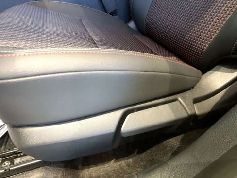 New 2025 Nissan Kicks SR image 14