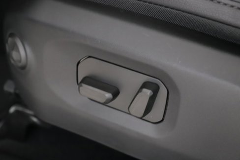 New 2025 Jeep Wrangler Unlimited Sahara image 12