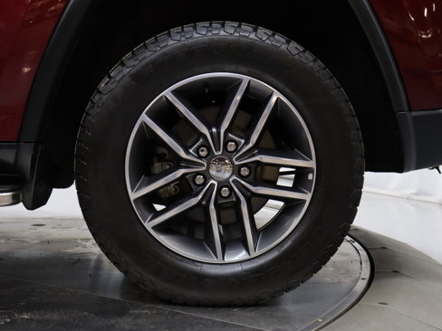 Used 2018 Jeep Grand Cherokee Limited image 35