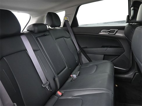 Used 2025 Kia Sportage EX w/ EX Premium Package image 28