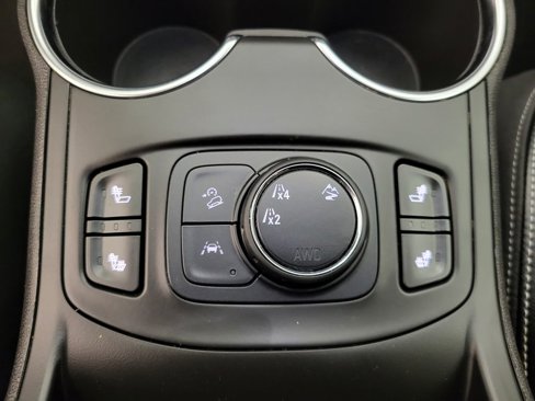 Used 2024 GMC Terrain SLT image 9