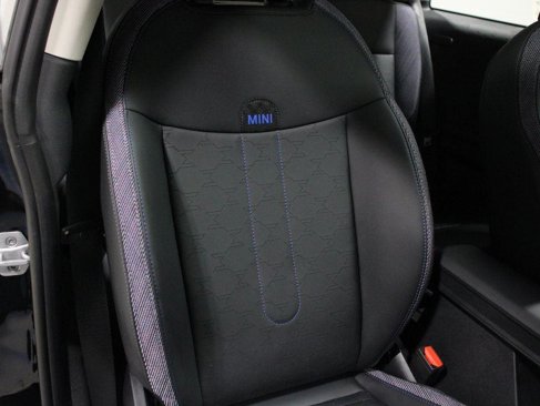 Certified 2025 MINI Cooper S image 16