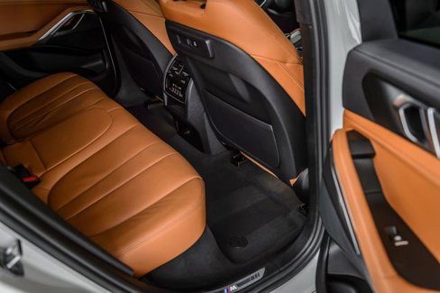 Used 2022 BMW X6 xDrive40i w/ M Sport Package image 43