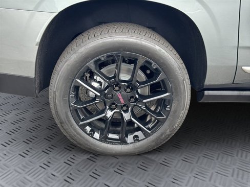 New 2026 GMC Yukon XL Denali w/ Sun & Power Step Package image 29