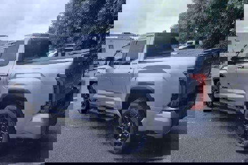 New 2025 Toyota Tundra Limited image 15