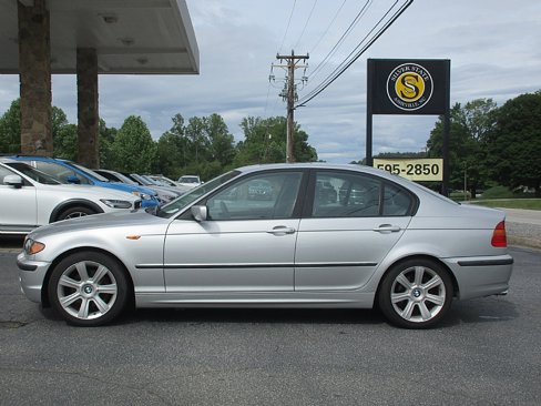 Used 2002 BMW 325i Sedan image 3