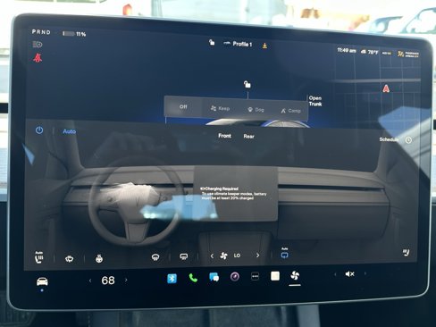 Used 2023 Tesla Model 3 Standard Range image 13