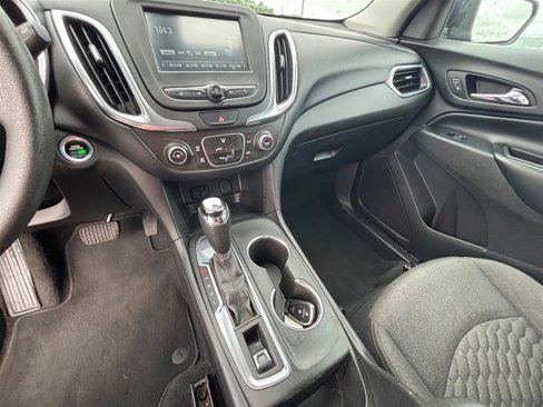 Used 2018 Chevrolet Equinox LT image 17