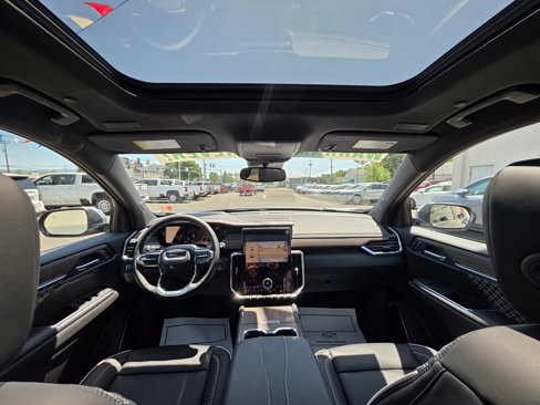 New 2025 GMC Acadia Denali w/ LPO, Floor Liner Package image 19