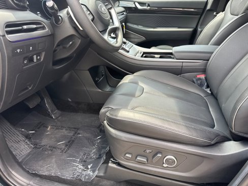 Used 2025 Hyundai Palisade Calligraphy image 9
