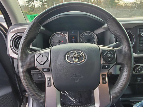 Used 2019 Toyota Tacoma SR5 image 15