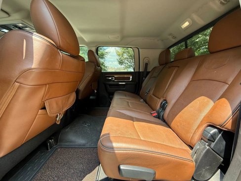 Used 2015 RAM 2500 Longhorn w/ Convenience Group image 11