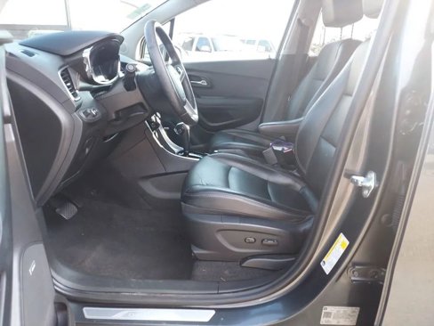 Used 2018 Chevrolet Trax Premier image 3