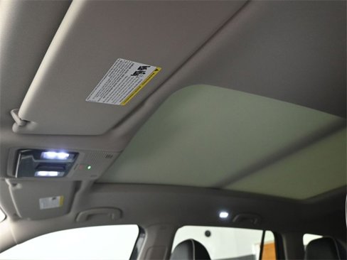 New 2025 Volkswagen Atlas SEL Premium R-Line image 32