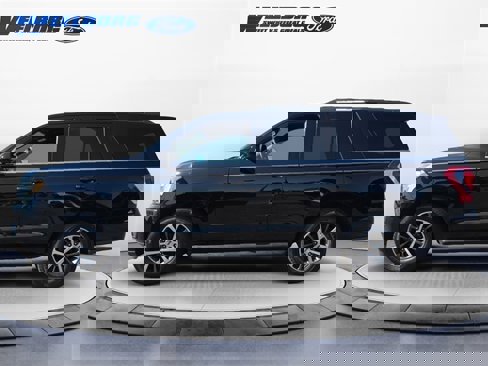 Certified 2020 Ford Expedition XLT image 2