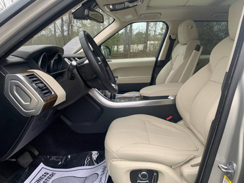 Used 2016 Land Rover Range Rover Sport HSE image 16