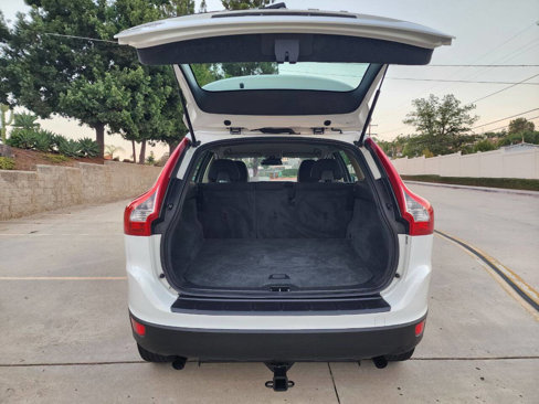 Used 2013 Volvo XC60 3.2 image 9