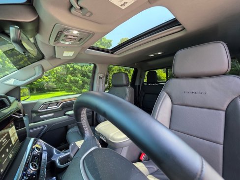Certified 2024 GMC Sierra 1500 Denali w/ Denali Reserve Package image 6