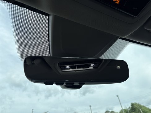 New 2025 Volkswagen Atlas SE image 36