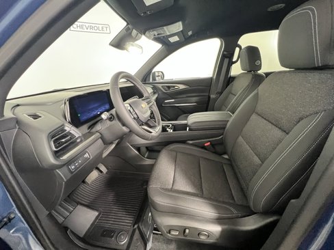 New 2025 Chevrolet Traverse LT w/ LPO, Floor Liner Package image 14