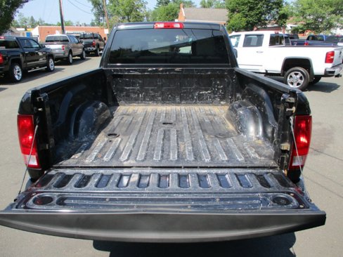 Used 2015 RAM 2500 Tradesman w/ Chrome Appearance Group image 5