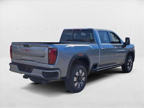 New 2026 GMC Sierra 2500 Denali w/ Denali Reserve Package image 2