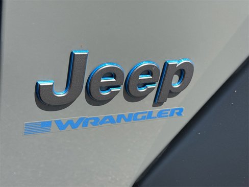 Used 2023 Jeep Wrangler Unlimited image 10