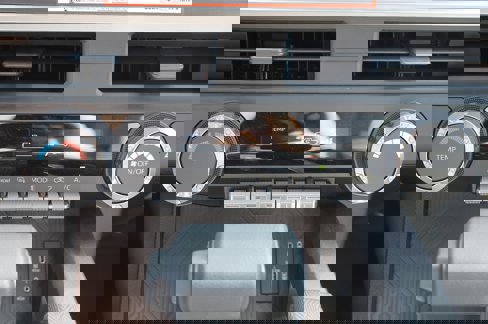 New 2025 Toyota Tacoma SR5 image 33
