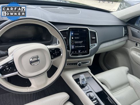 Used 2021 Volvo XC90 T8 Inscription w/ Lounge Package image 18