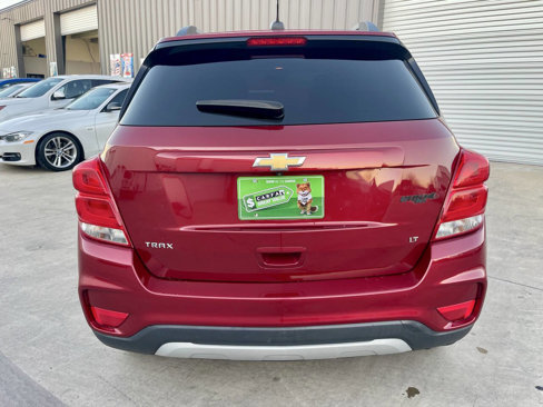 Used 2018 Chevrolet Trax LT w/ LT Convenience Package image 16