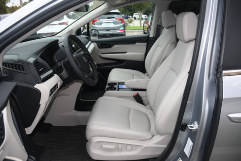 New 2026 Honda Odyssey EX-L image 3