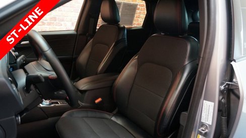 Used 2024 Ford Escape ST-Line image 11