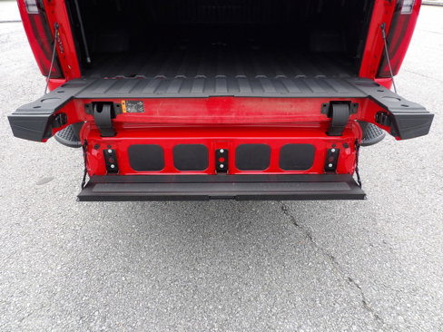 Used 2024 GMC Sierra 2500 SLT w/ SLT Premium Package image 55