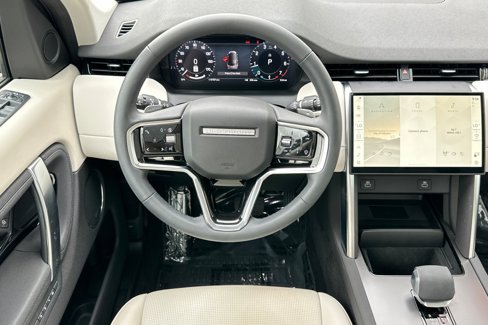 Certified 2024 Land Rover Discovery Sport S image 15