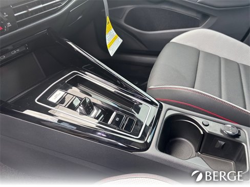 New 2025 Volkswagen GTI SE image 22