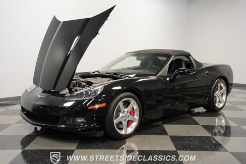 Used 2006 Chevrolet Corvette Convertible w/ Preferred Equipment Group image 31