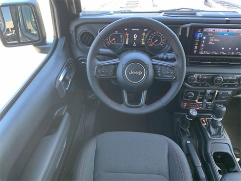 New 2024 Jeep Wrangler Unlimited Rubicon w/ Convenience Group image 19