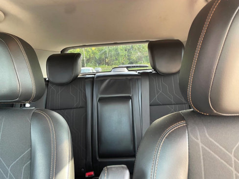Used 2019 Chevrolet Trax LT w/ LT Convenience Package image 6