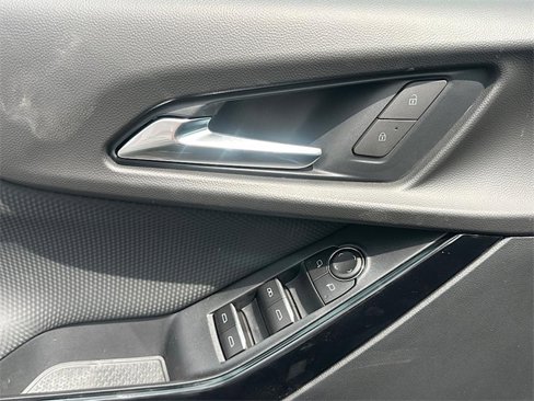New 2026 Chevrolet Equinox RS w/ LPO, Floor Liner Package image 13