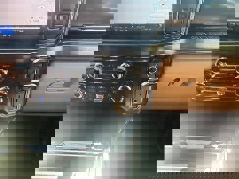 New 2025 Ford F250 Lariat image 44