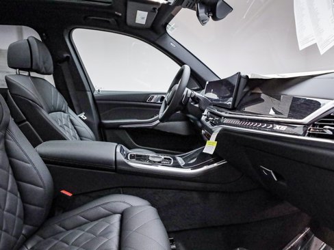 New 2026 BMW X5 sDrive40i w/ M Sport Package image 18