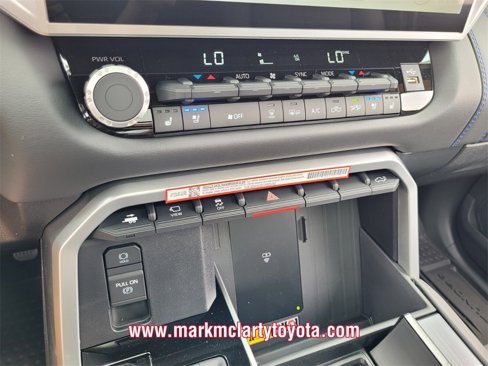 New 2025 Toyota Tundra Platinum image 12