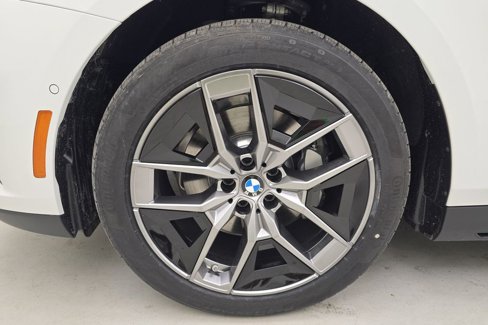 New 2026 BMW 530i xDrive image 11