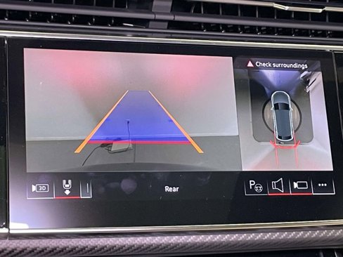 New 2025 Audi RS Q8 performance image 32